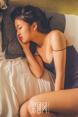 泌尿科女医生